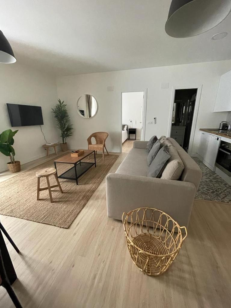 Cozy&New Apartment Para 6Pax En La Plaza De Tirso - Madrid E1 Exteriör bild