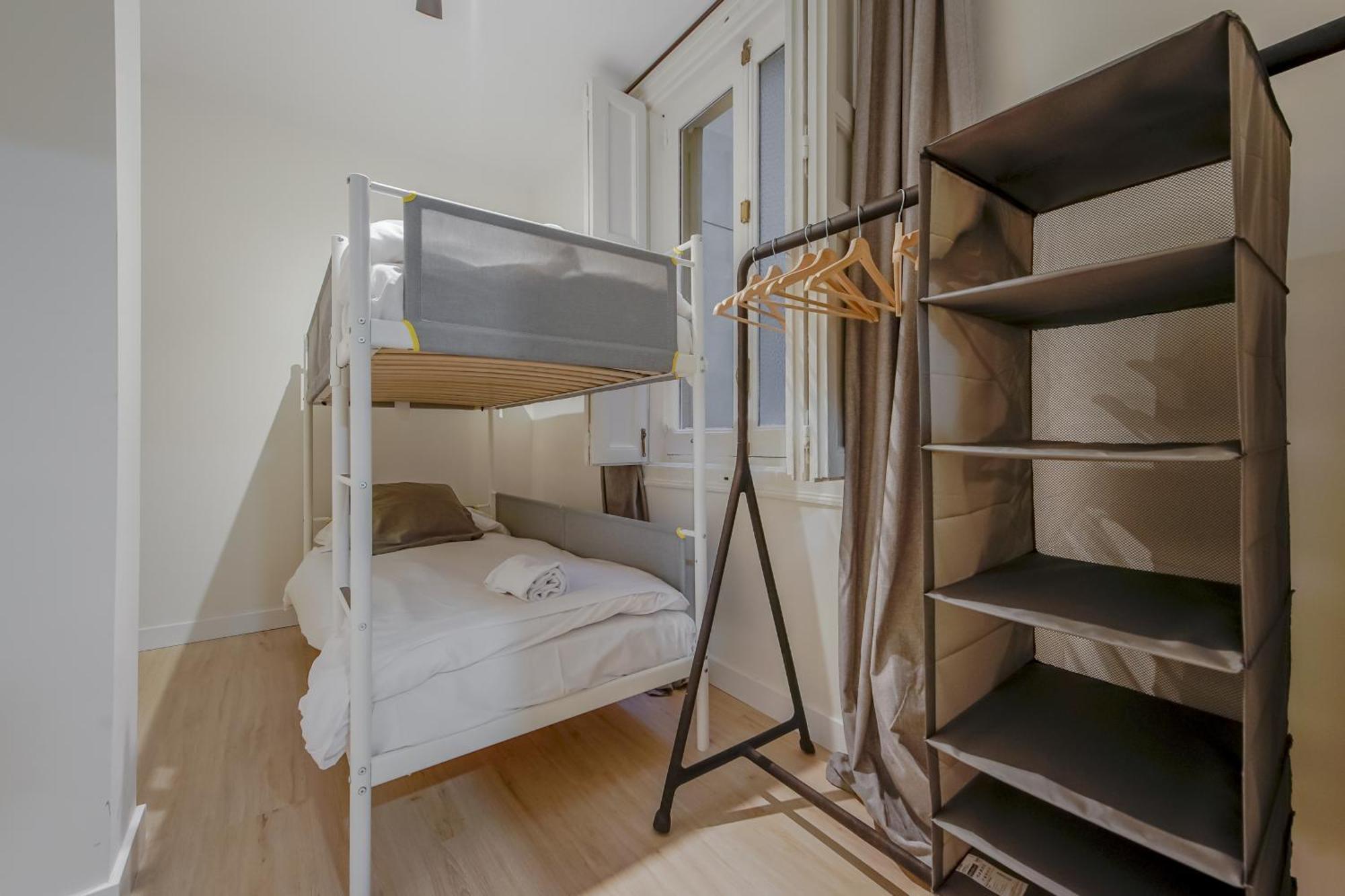 Cozy&New Apartment Para 6Pax En La Plaza De Tirso - Madrid E1 Exteriör bild